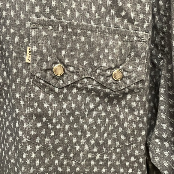 VINTAGE! Levi’s XXL Navy Western Snap Up Long Sleeved Shirt - Picture 3 of 10